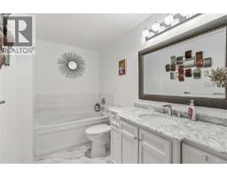 47 909 Admirals Rd, Esquimalt, BC V9A2P1 Photo 22