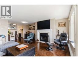 Kitchen - 47 909 Admirals Rd, Esquimalt, BC V9A2P1 Photo 8