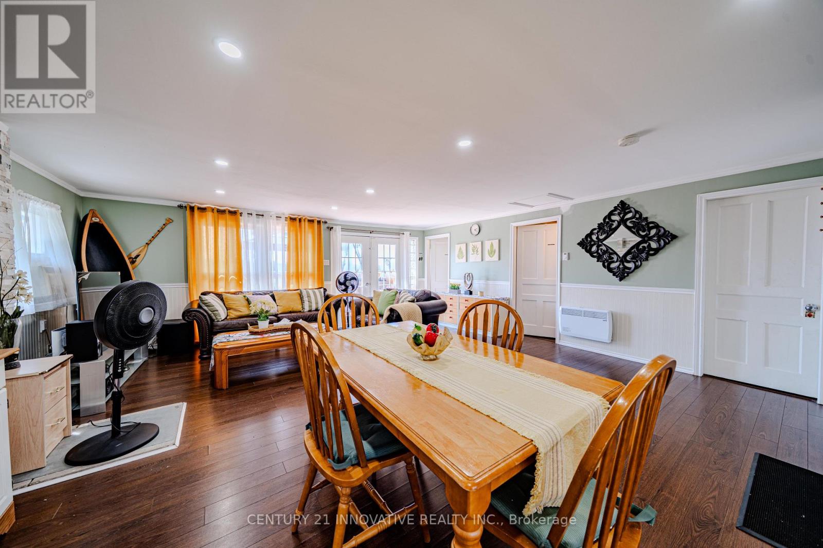 73 LOON STREET - Image 20