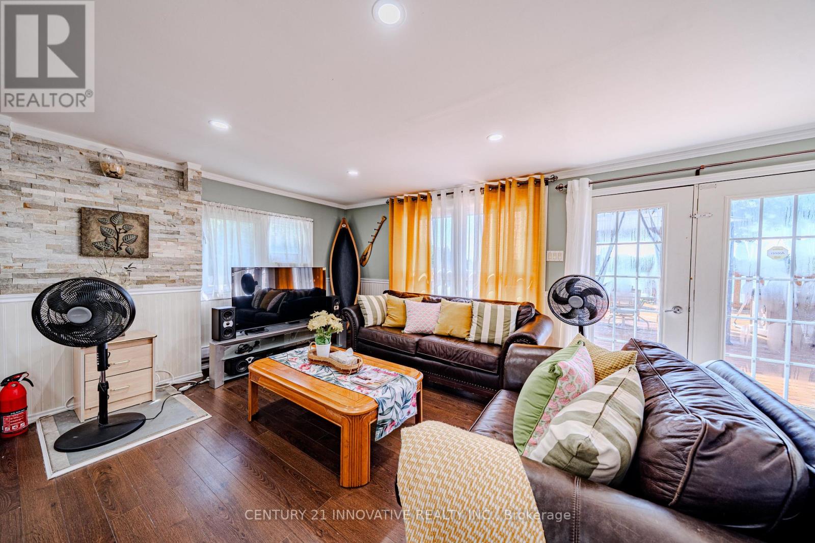 73 LOON STREET - 25