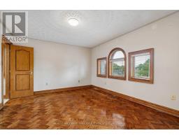 M/f&2/f - 185 Goulding Avenue, Toronto, ON M2R2P3 Photo 39