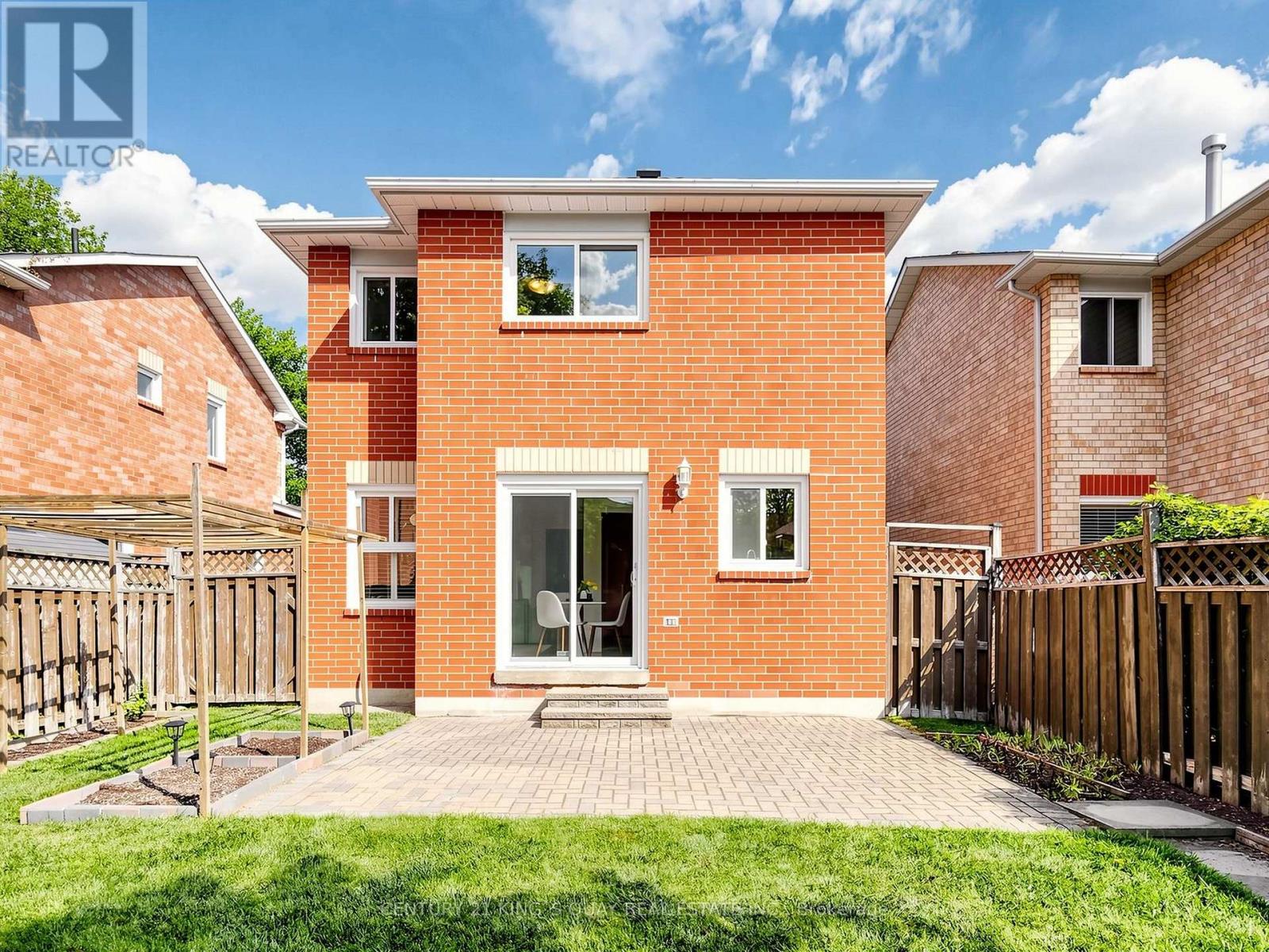 72 DUNSMORE CRESCENT - 22