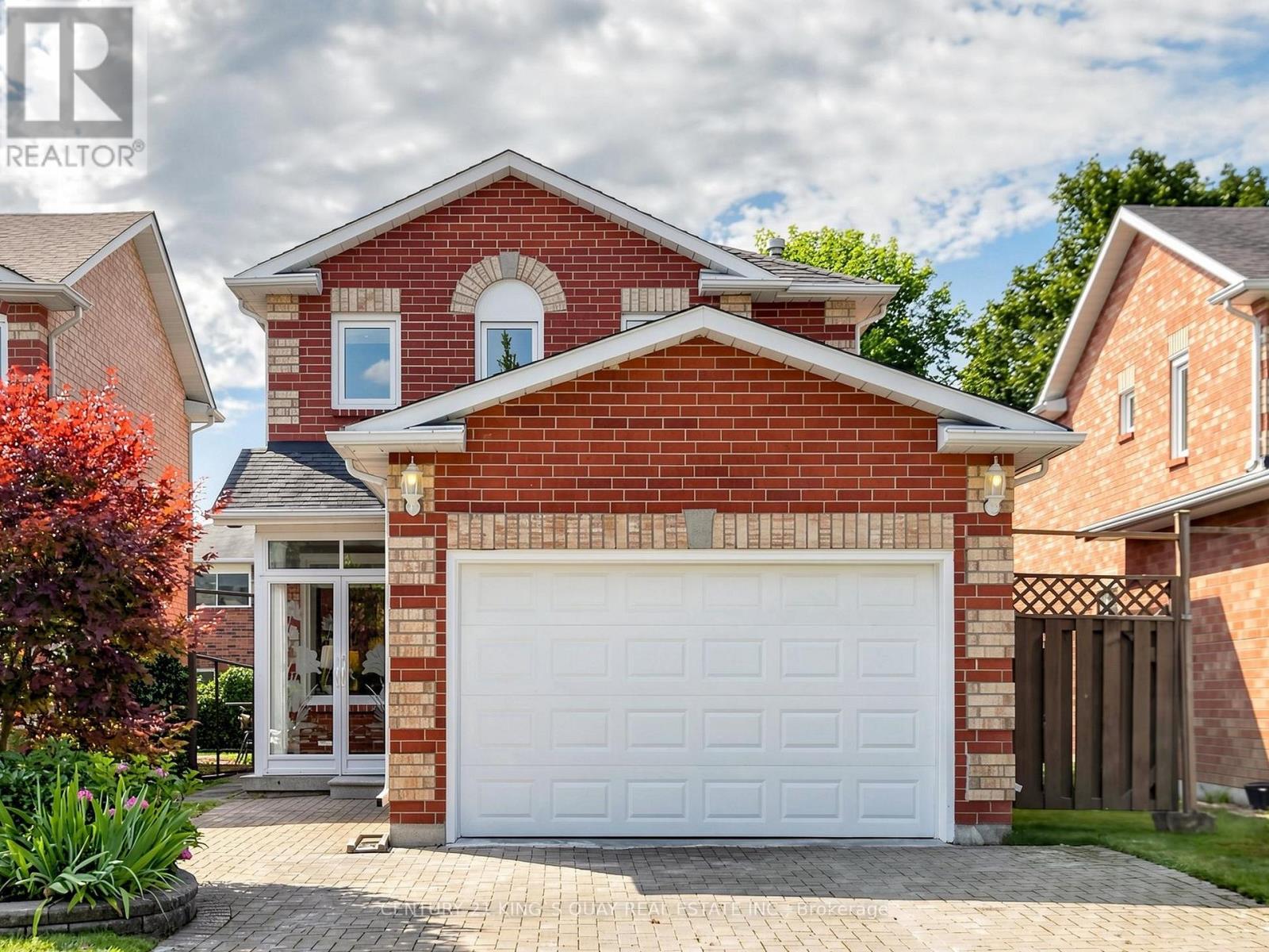 Photo of 72 DUNSMORE CRESCENT