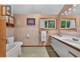 1039 South Waseosa Lake Road, Huntsville, ON P1H2N5 Photo 17