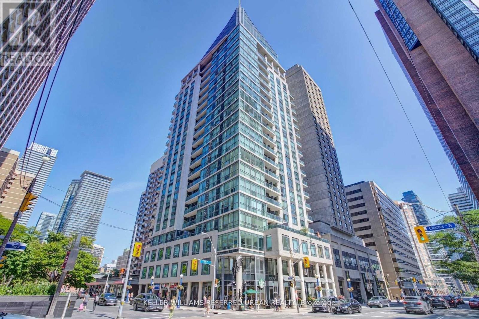 Photo of 1121 Bay Street