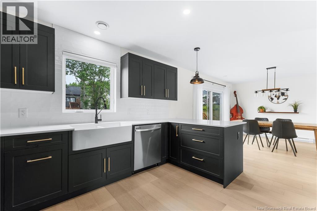 155 Herman Street - Image 14