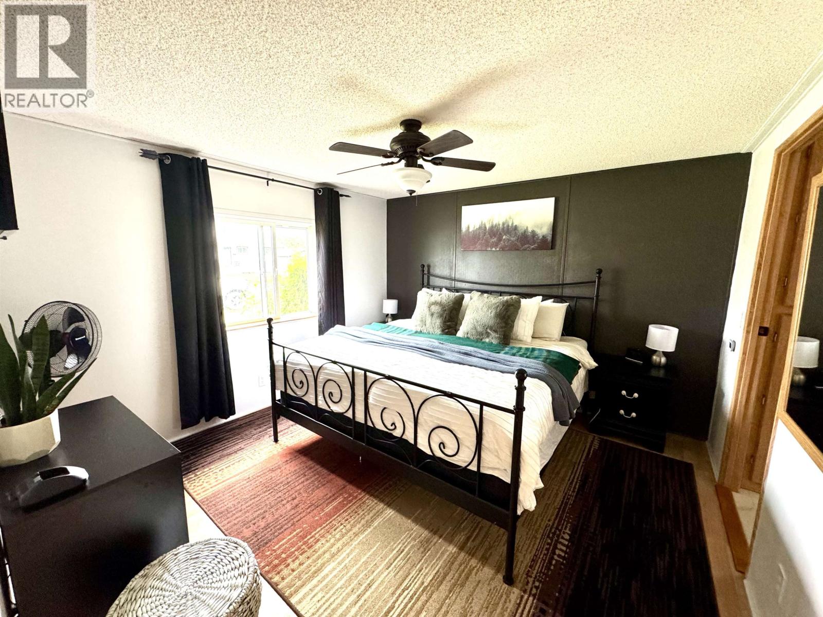 1265 9TH AVENUE - 21