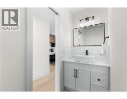 153 Herman Street, Dieppe, NB E1A0R3 Photo 17