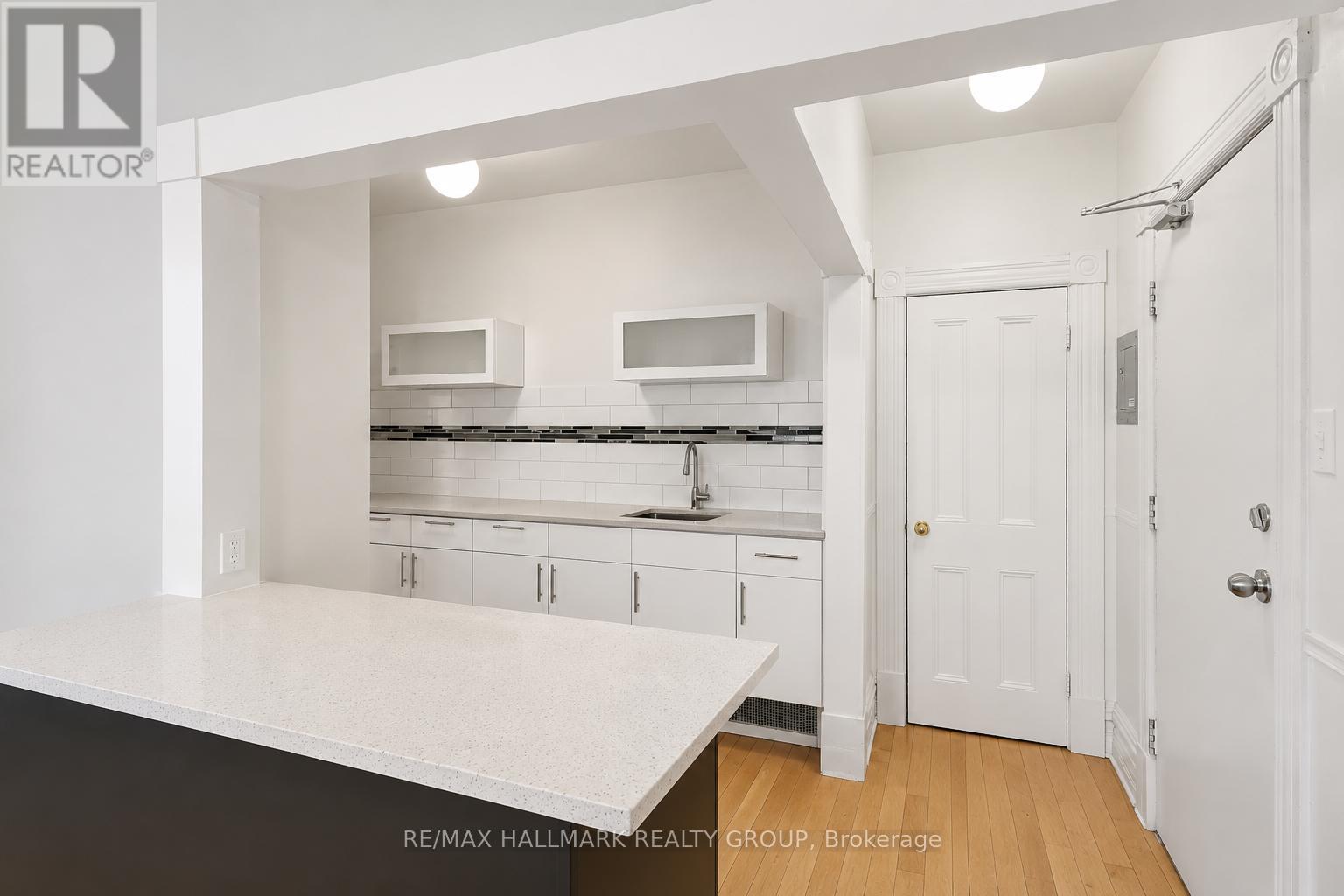 2 Bed, 1 Bath Multi-Family for Rent in Ottawa – 1 – 164 BRUYERE STREET, Ottawa – MLS# X13679678 - Image 10