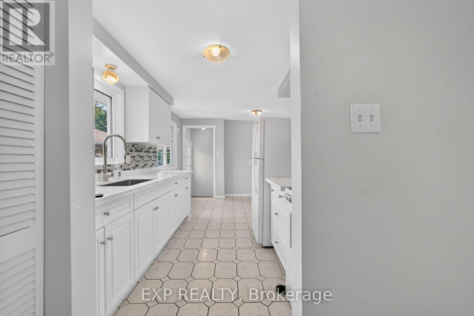 51 APPALACHIAN CRESCENT - Image 5