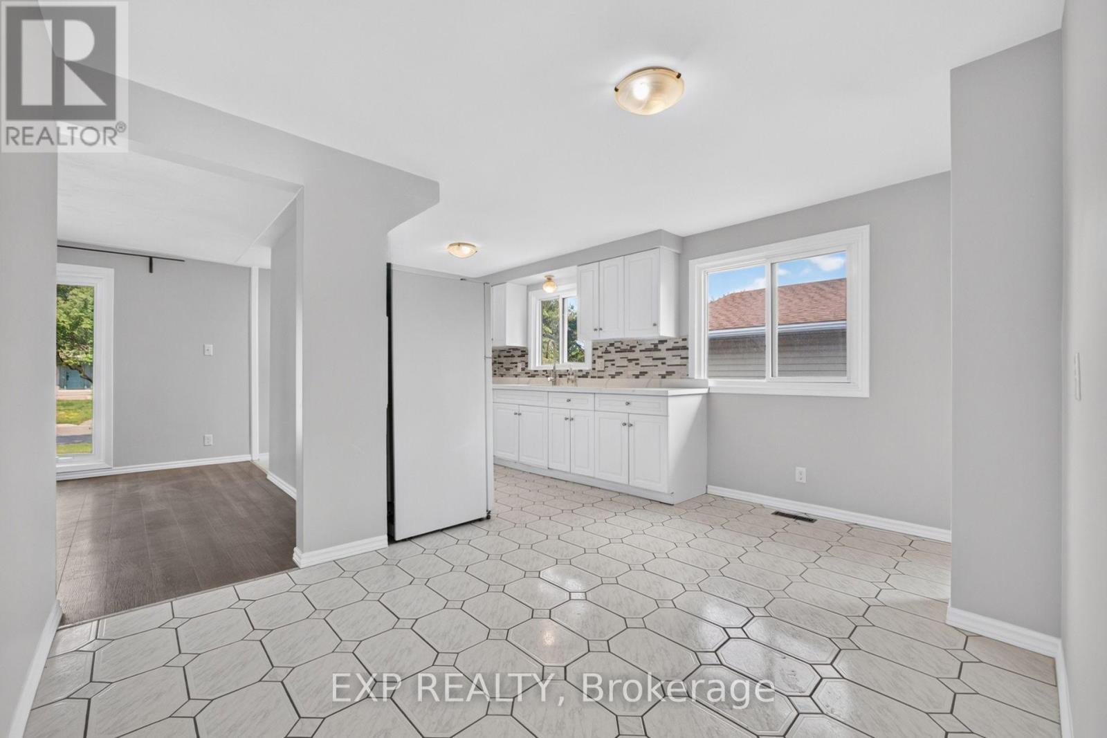 51 APPALACHIAN CRESCENT - 7