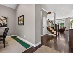 19160 69 Avenue, Surrey, BC V4N0A4 Photo 6