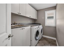 19160 69 Avenue, Surrey, BC V4N0A4 Photo 35