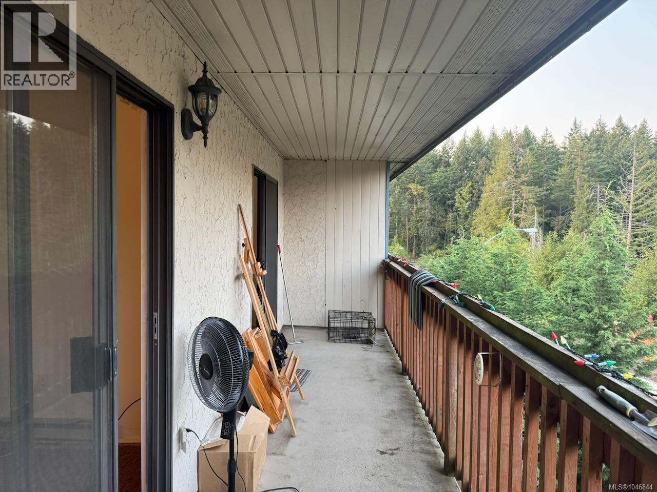 #407 4728 Uplands Dr - Image 11