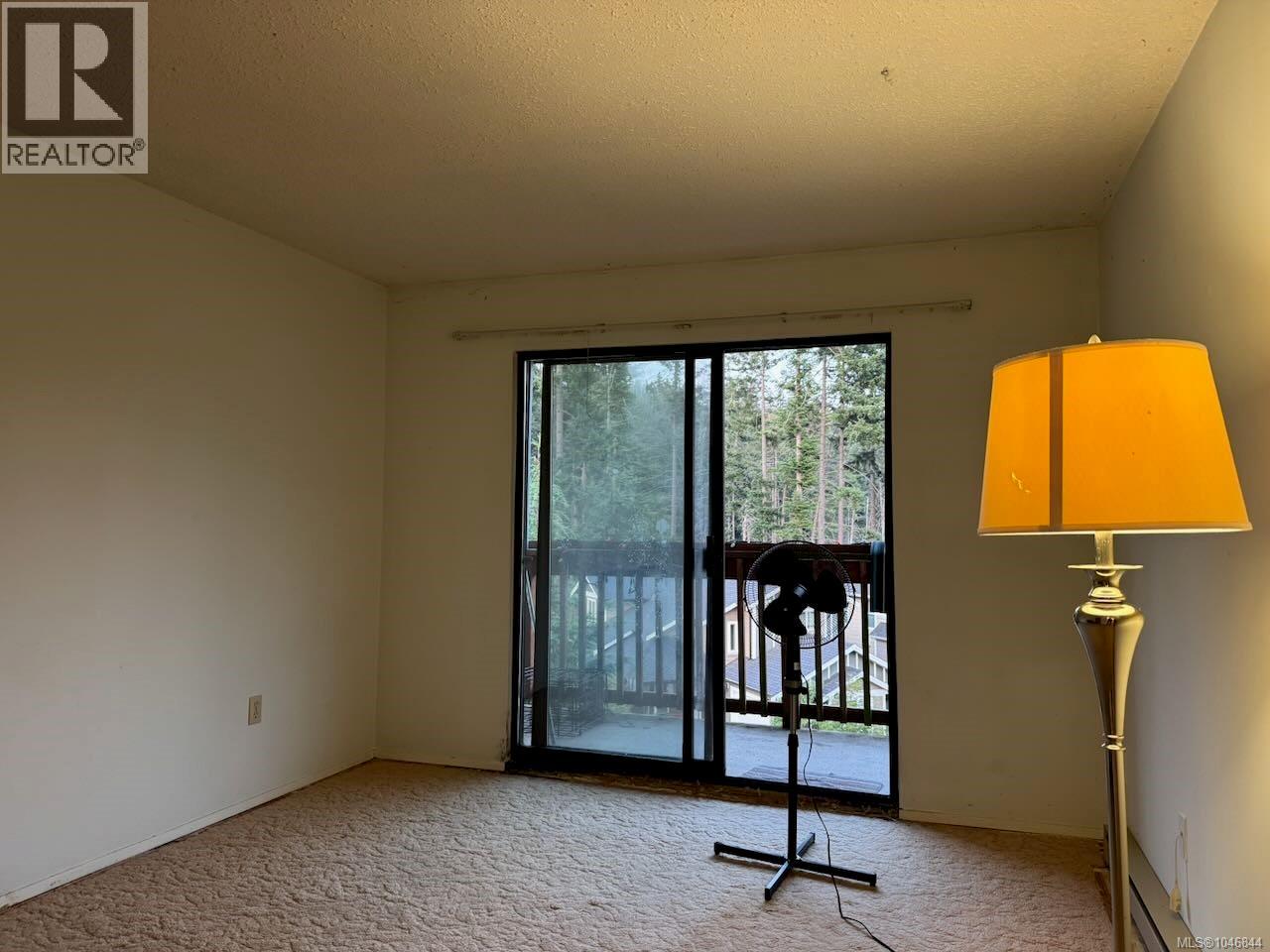 #407 4728 Uplands Dr - 12