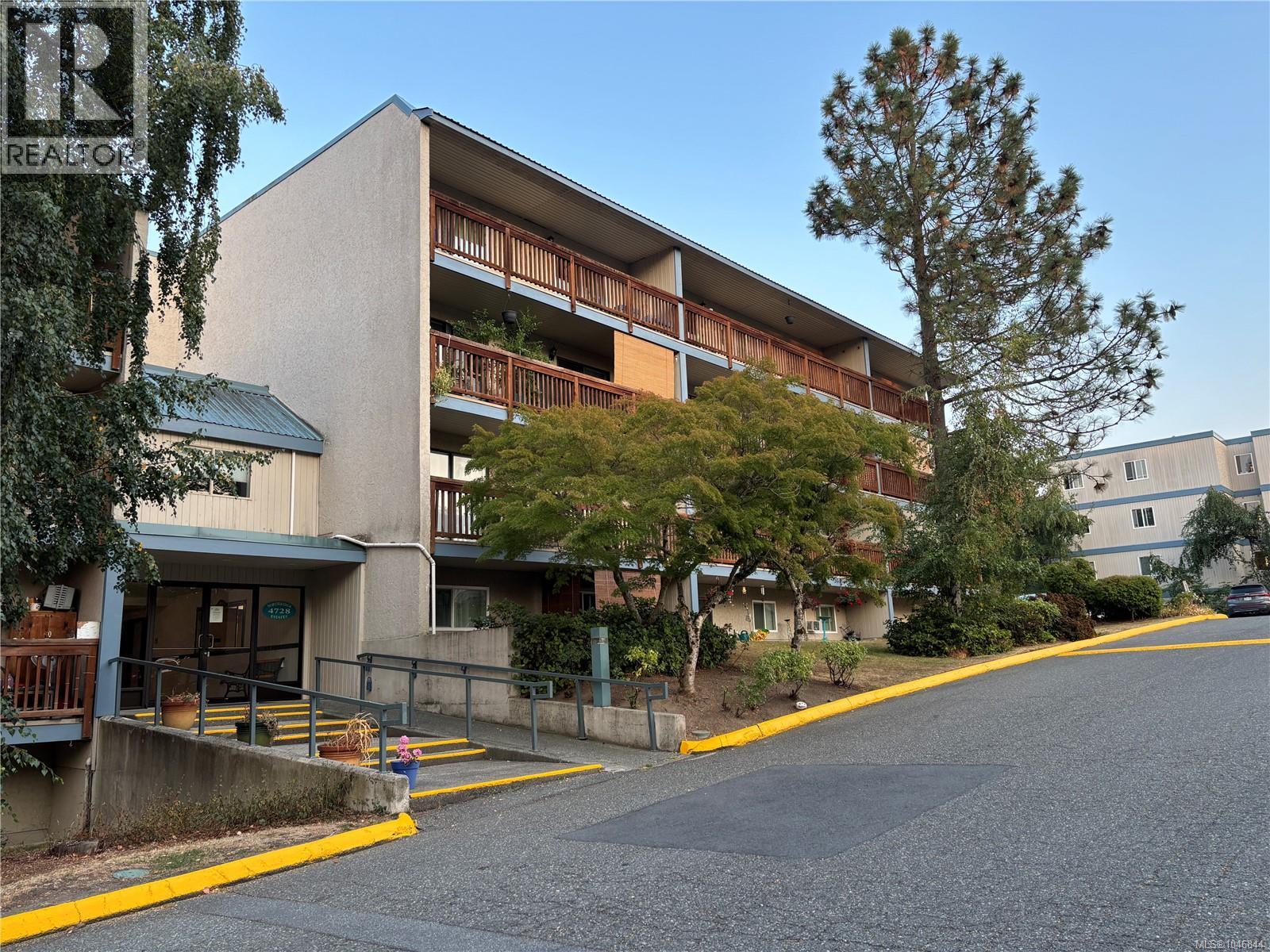 #407 4728 Uplands Dr - 21