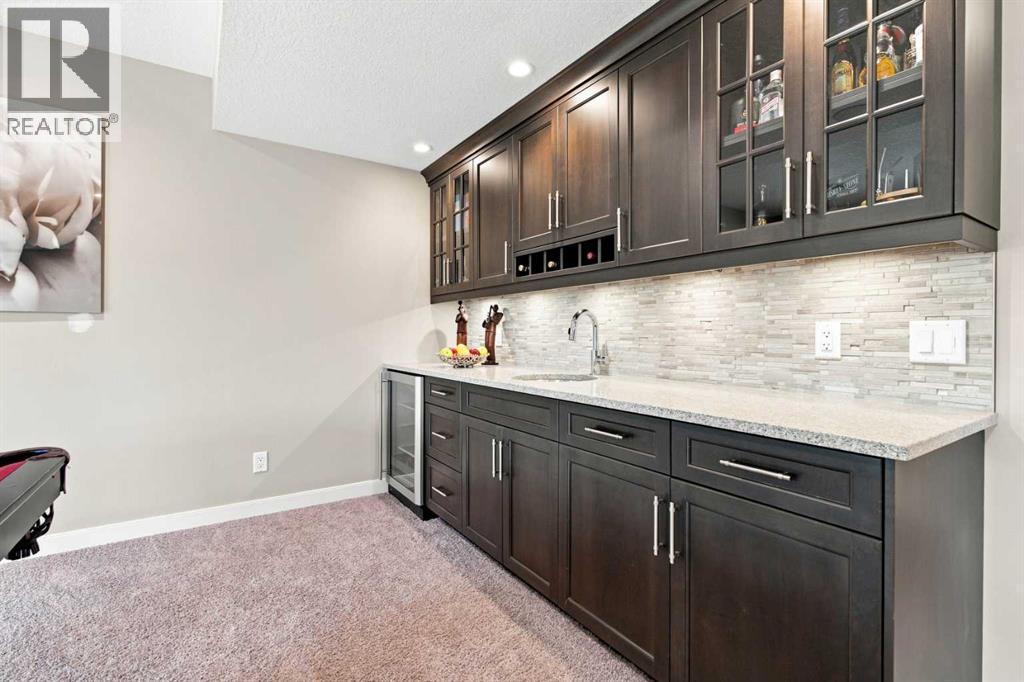 699 Cranston Avenue Southeast - Photo 35