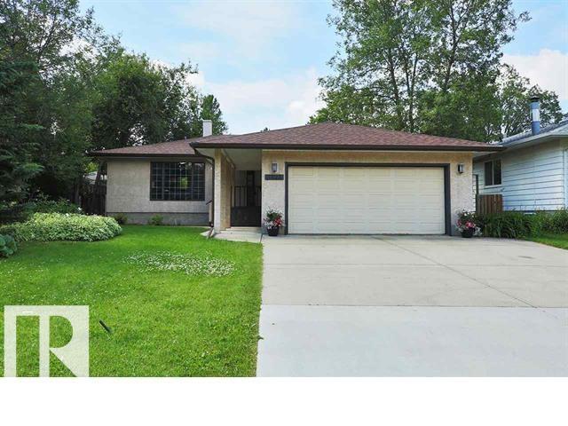 11823 91 AV NW, Windsor Park (Edmonton), Edmonton photo 1