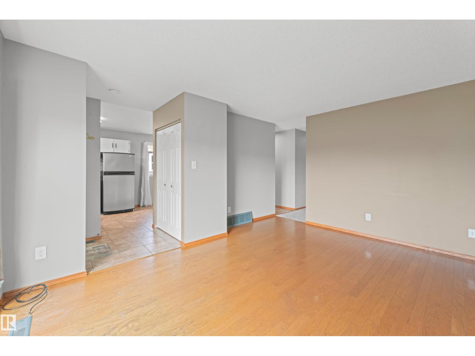 14538 37 ST NW - 3