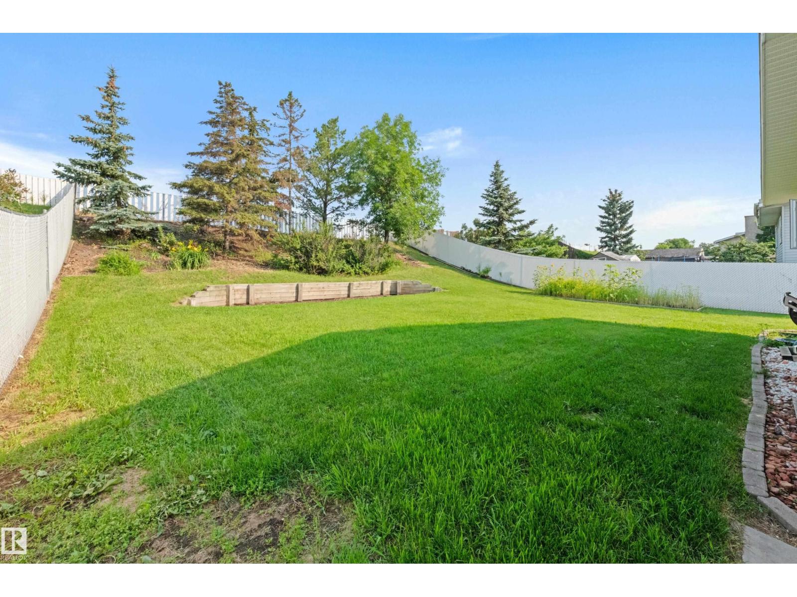 14538 37 ST NW - Image 31