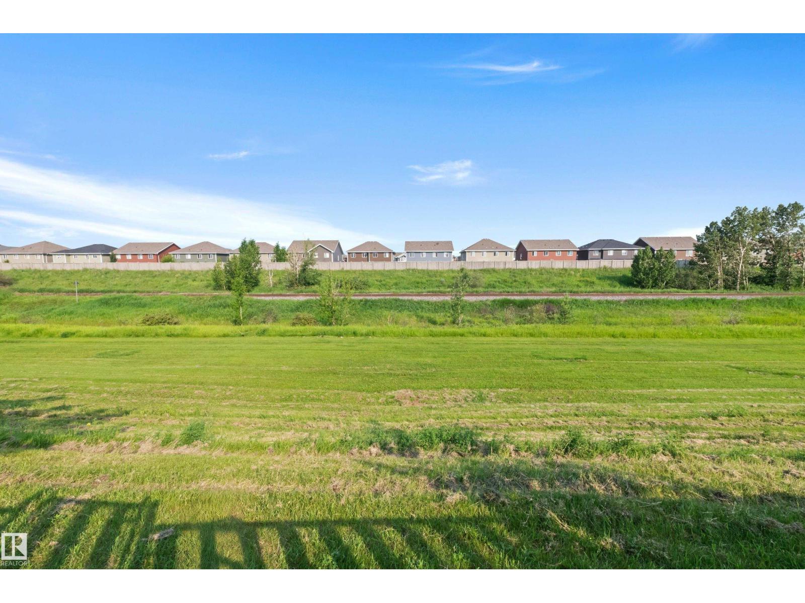 14538 37 ST NW - 34