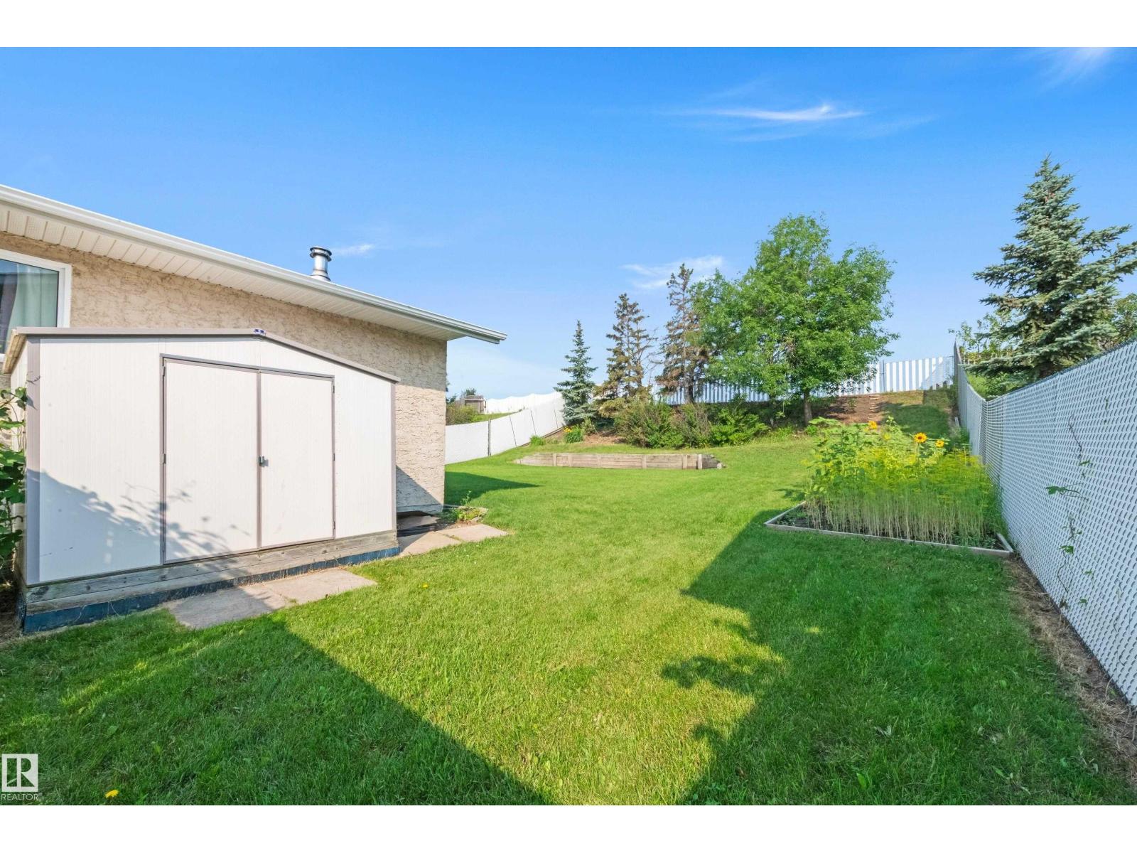 14538 37 ST NW - 35