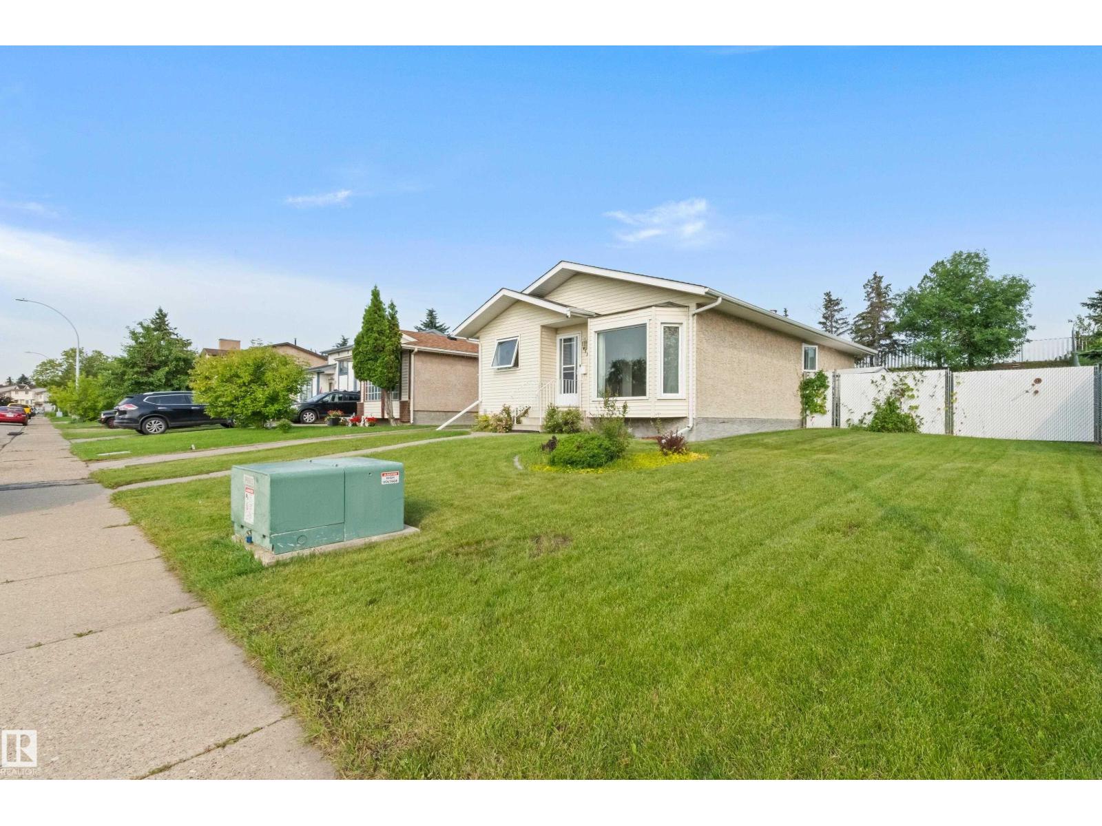 14538 37 ST NW - 39