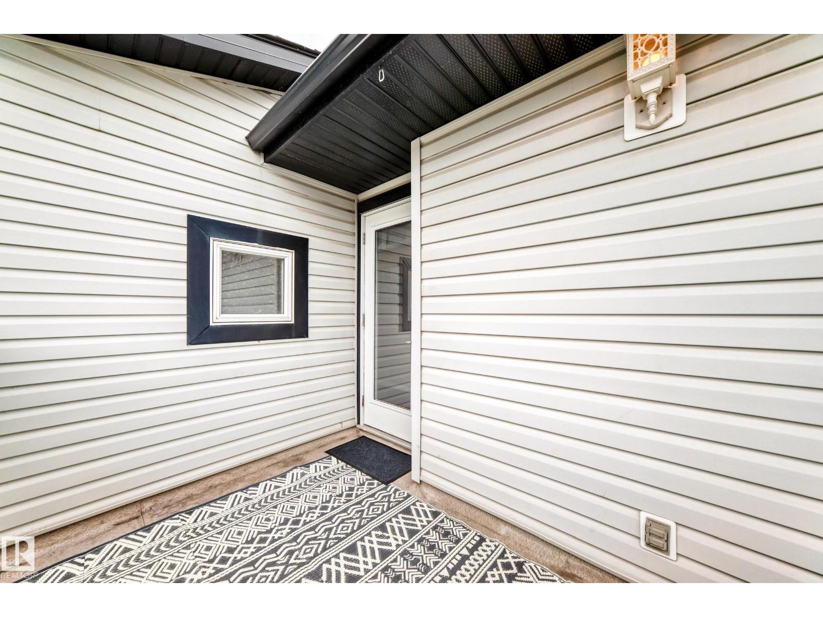 #46 11 CLOVER BAR LN - 25
