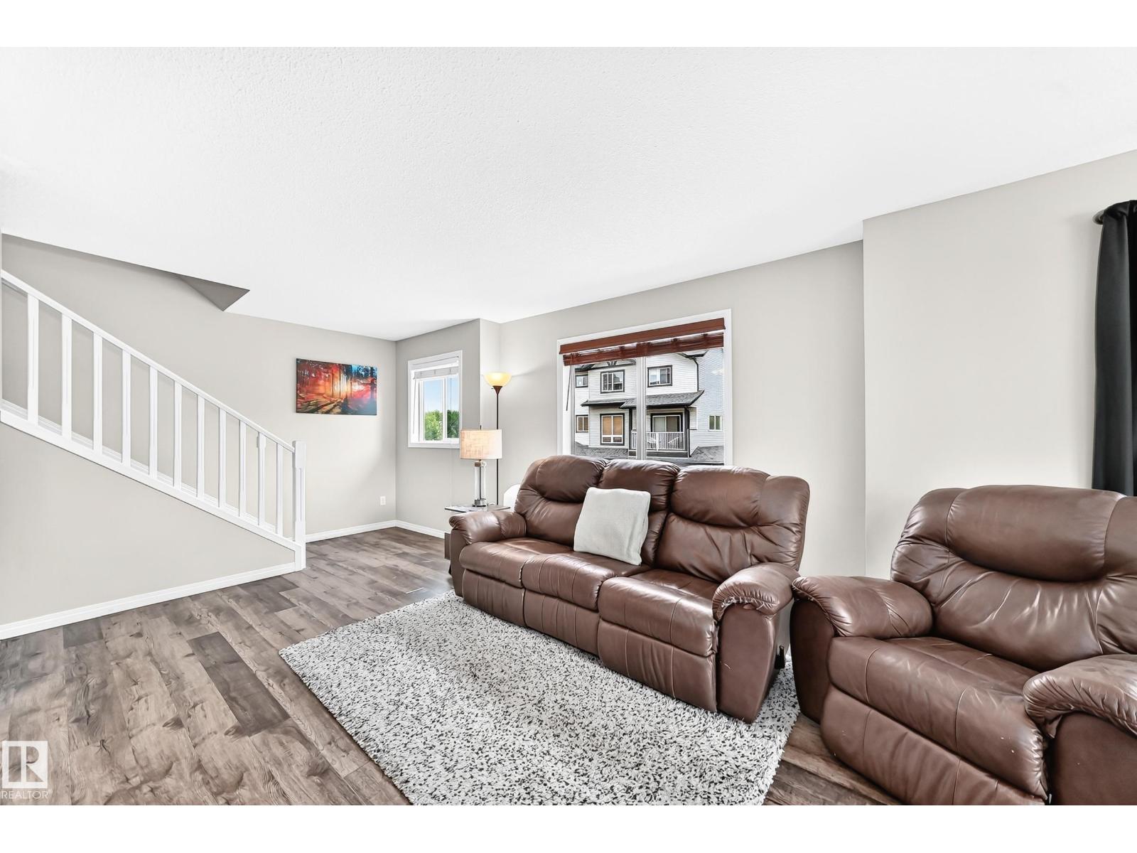 #46 11 CLOVER BAR LN, Summerwood, Sherwood Park photo 4