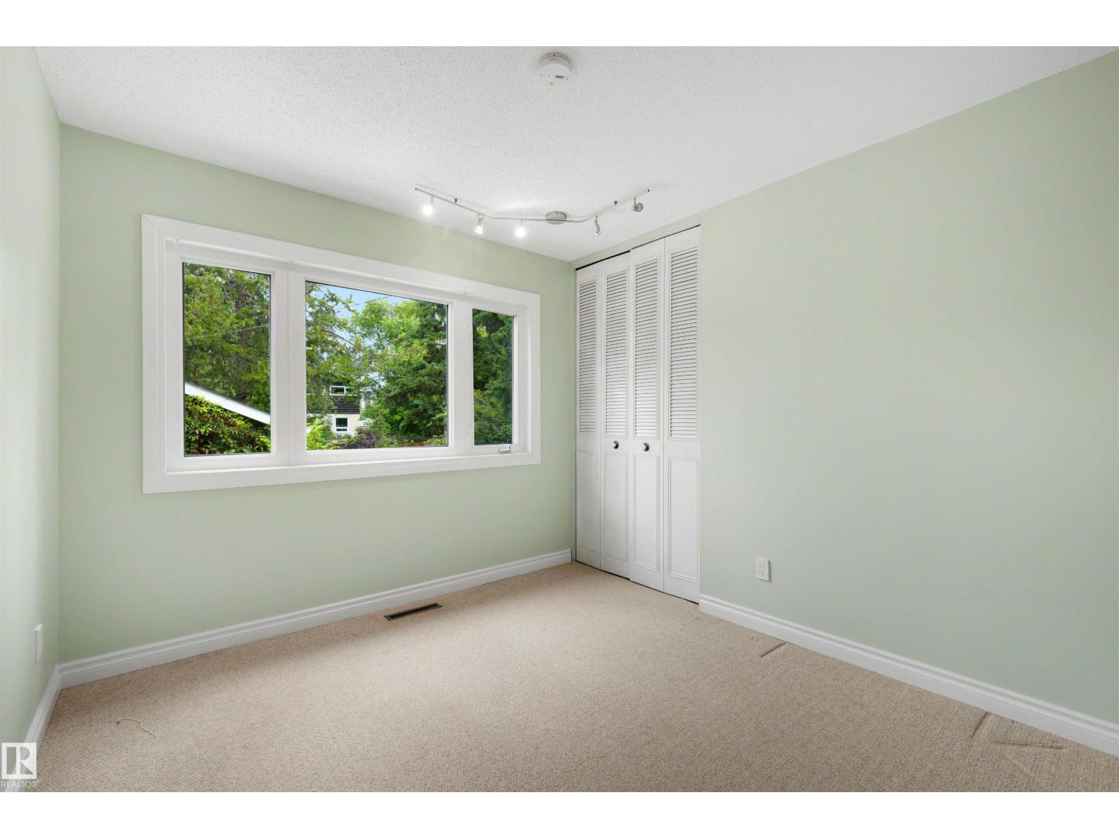 4139 122 ST NW - 16