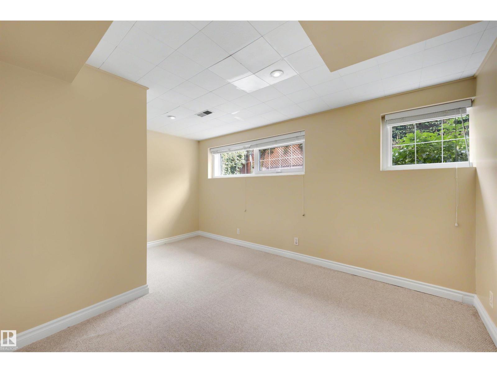 4139 122 ST NW - 30