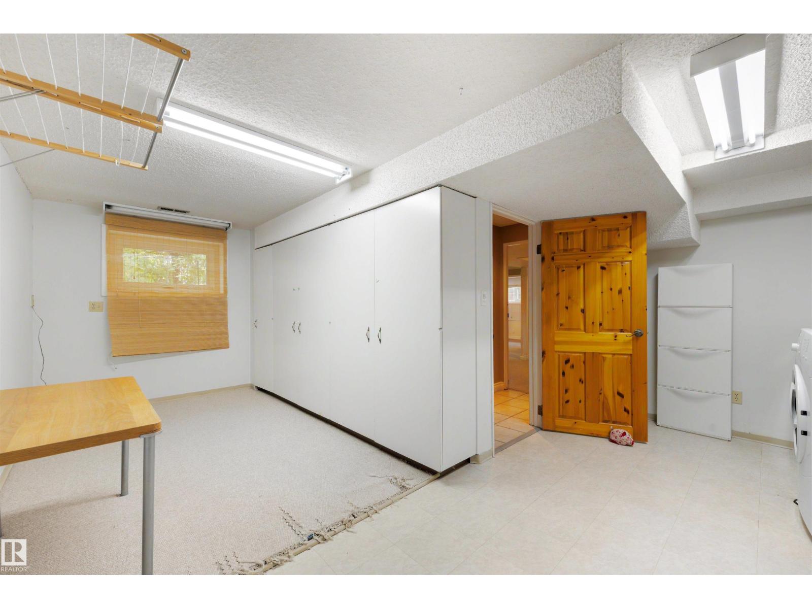 4139 122 ST NW - 34