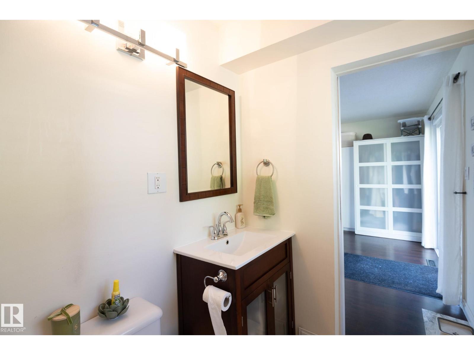 5019 42 ST - Image 26