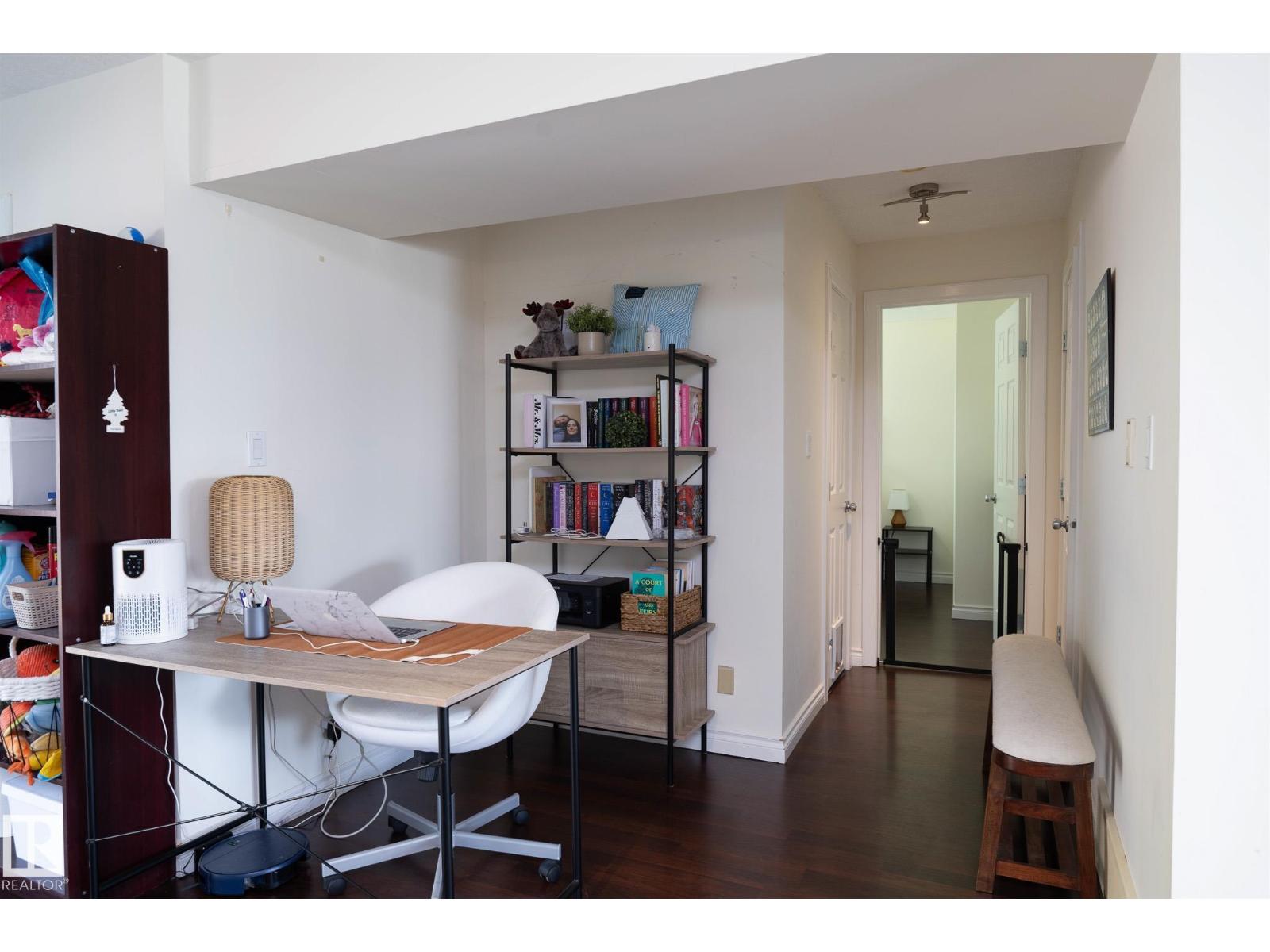5019 42 ST - Image 27
