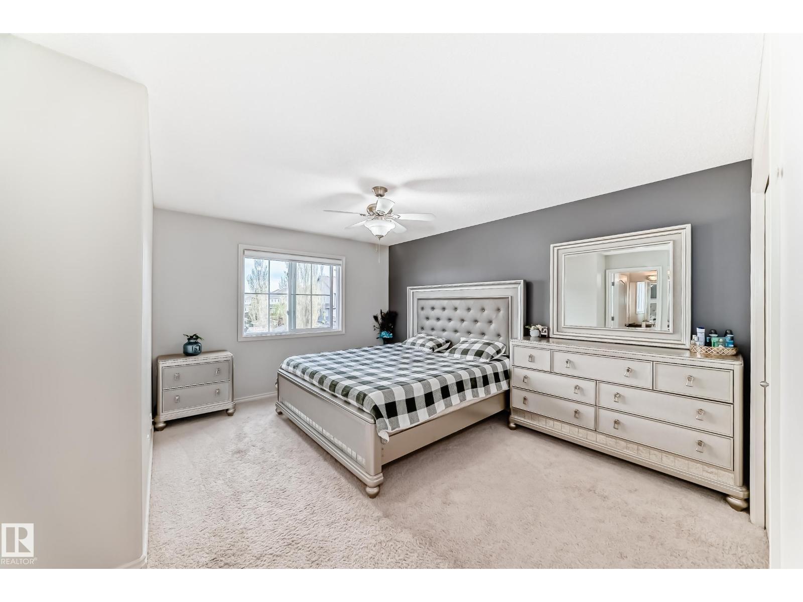 6419 18 AV SW - 25