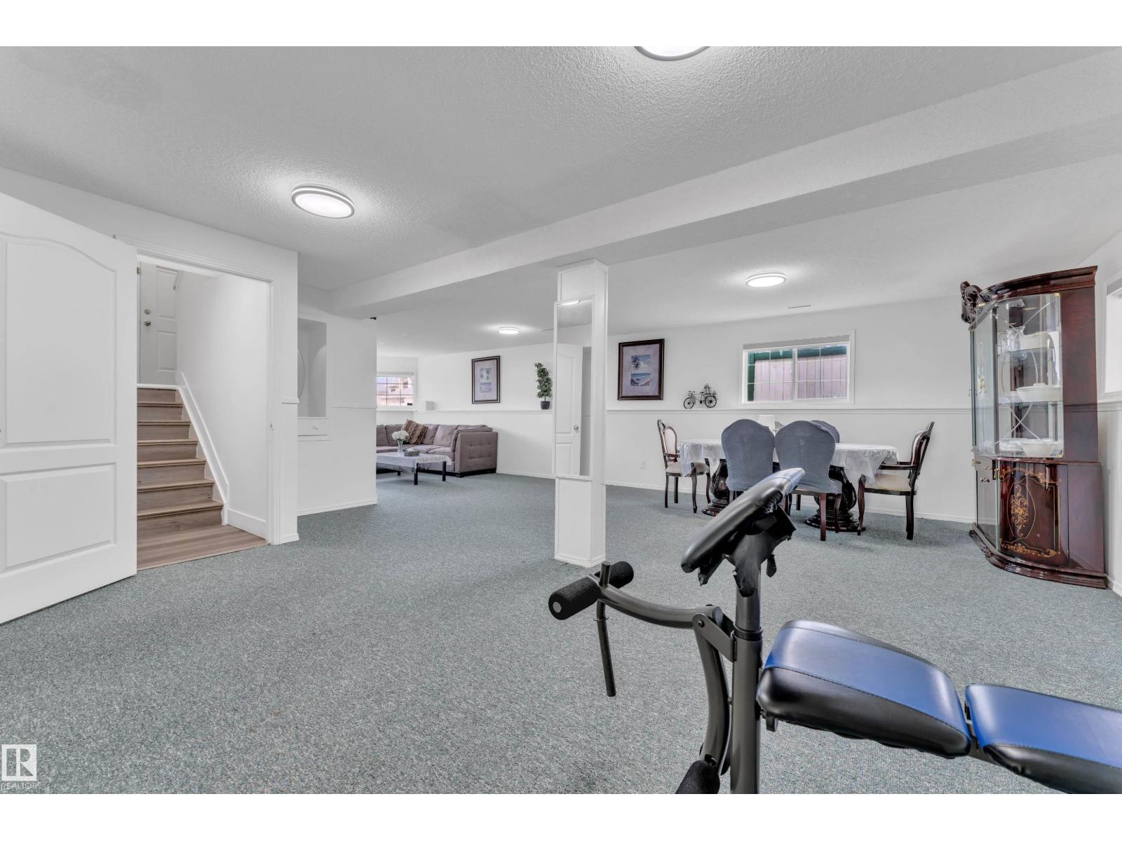 916 JORDAN CR NW - Image 28