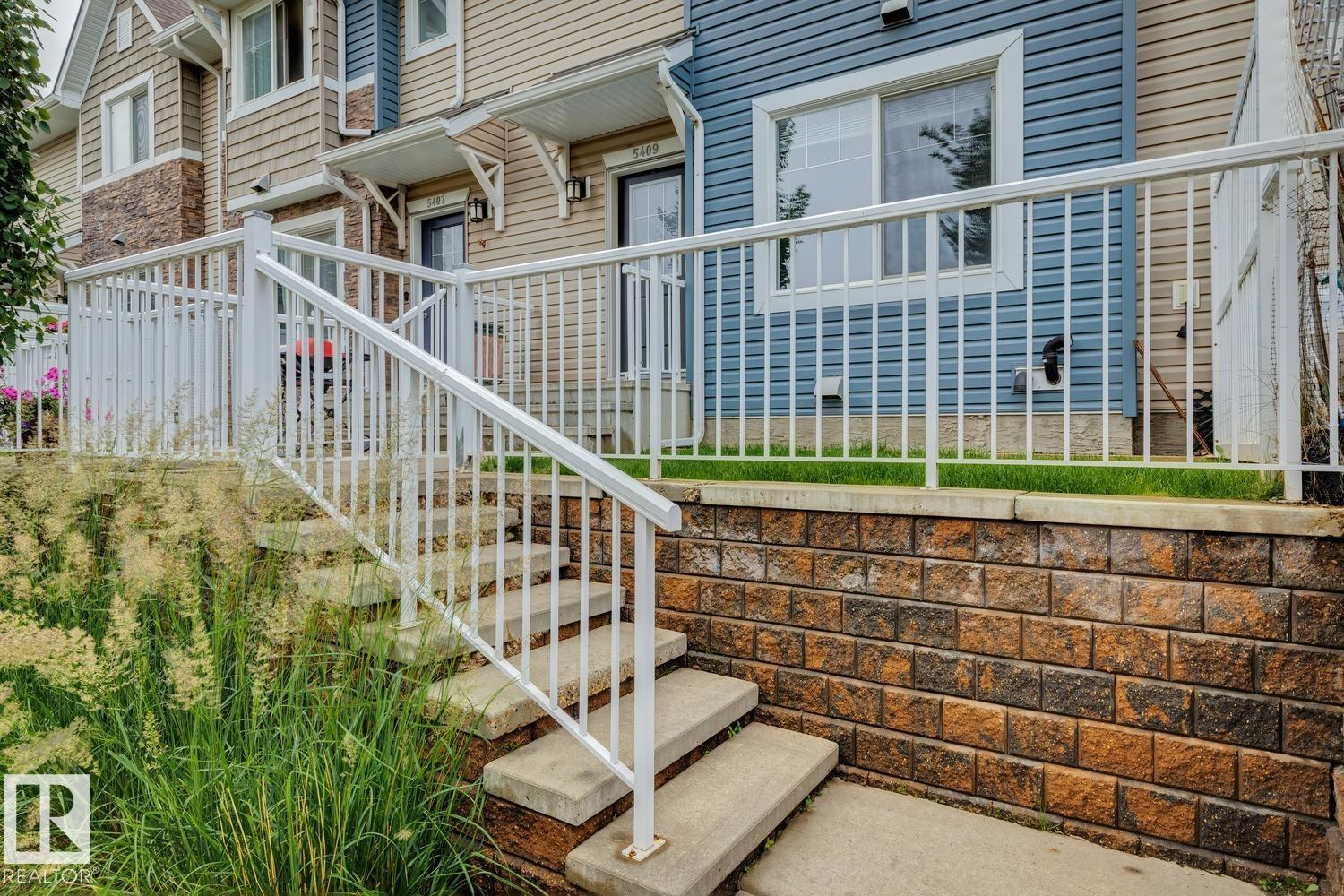 5409 3 AV SW, Charlesworth, Edmonton photo 2