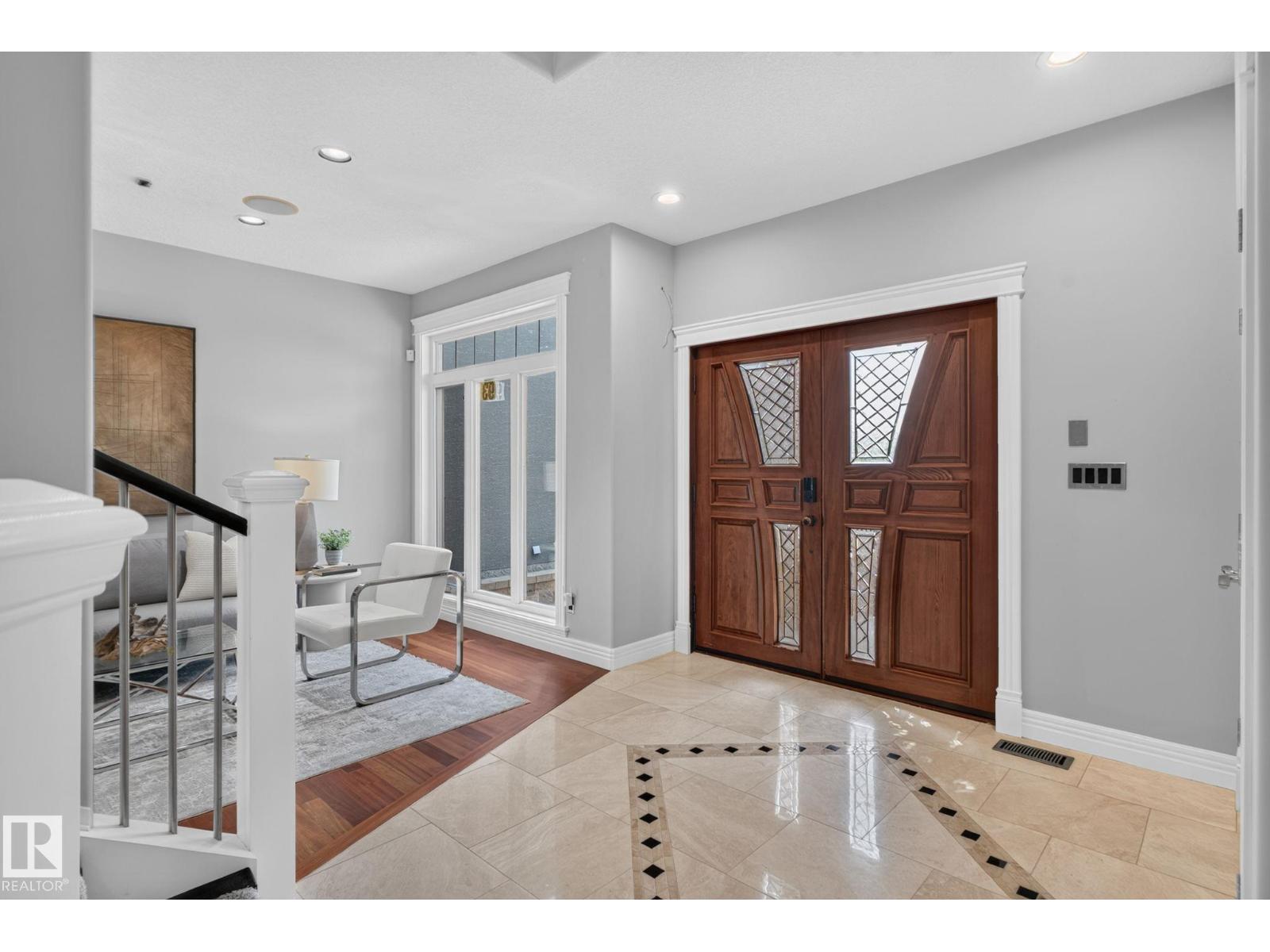 93 NOTTINGHAM POINT - Image 28