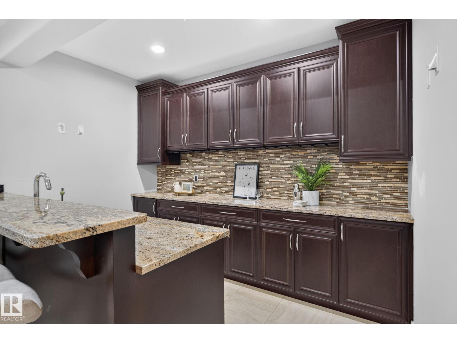 93 NOTTINGHAM POINT - 52