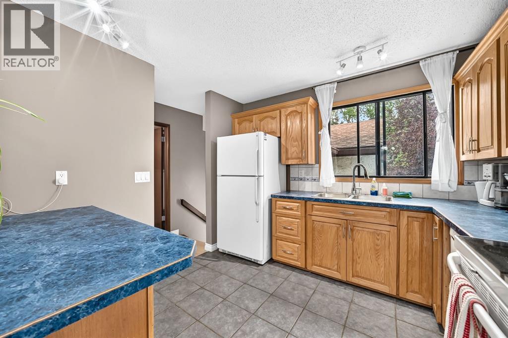 961 Ranchview Crescent Northwest - Photo 7