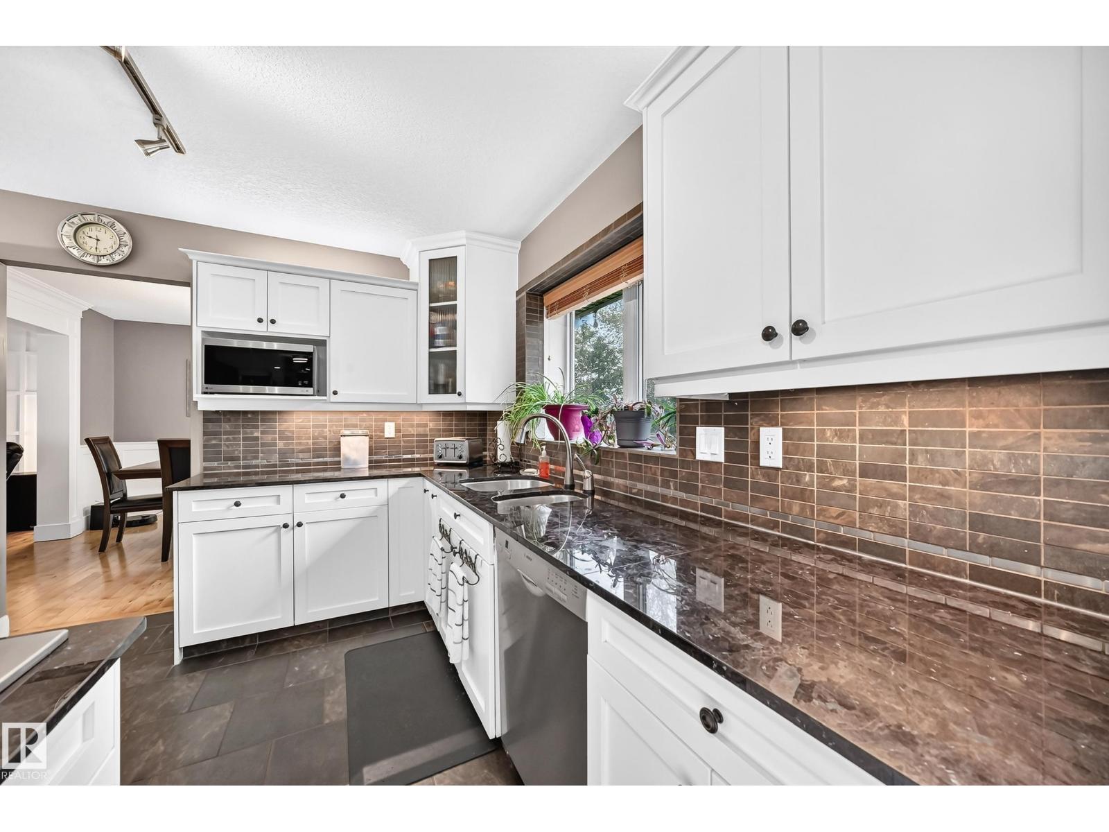 #38 24512 STURGEON RD - 17
