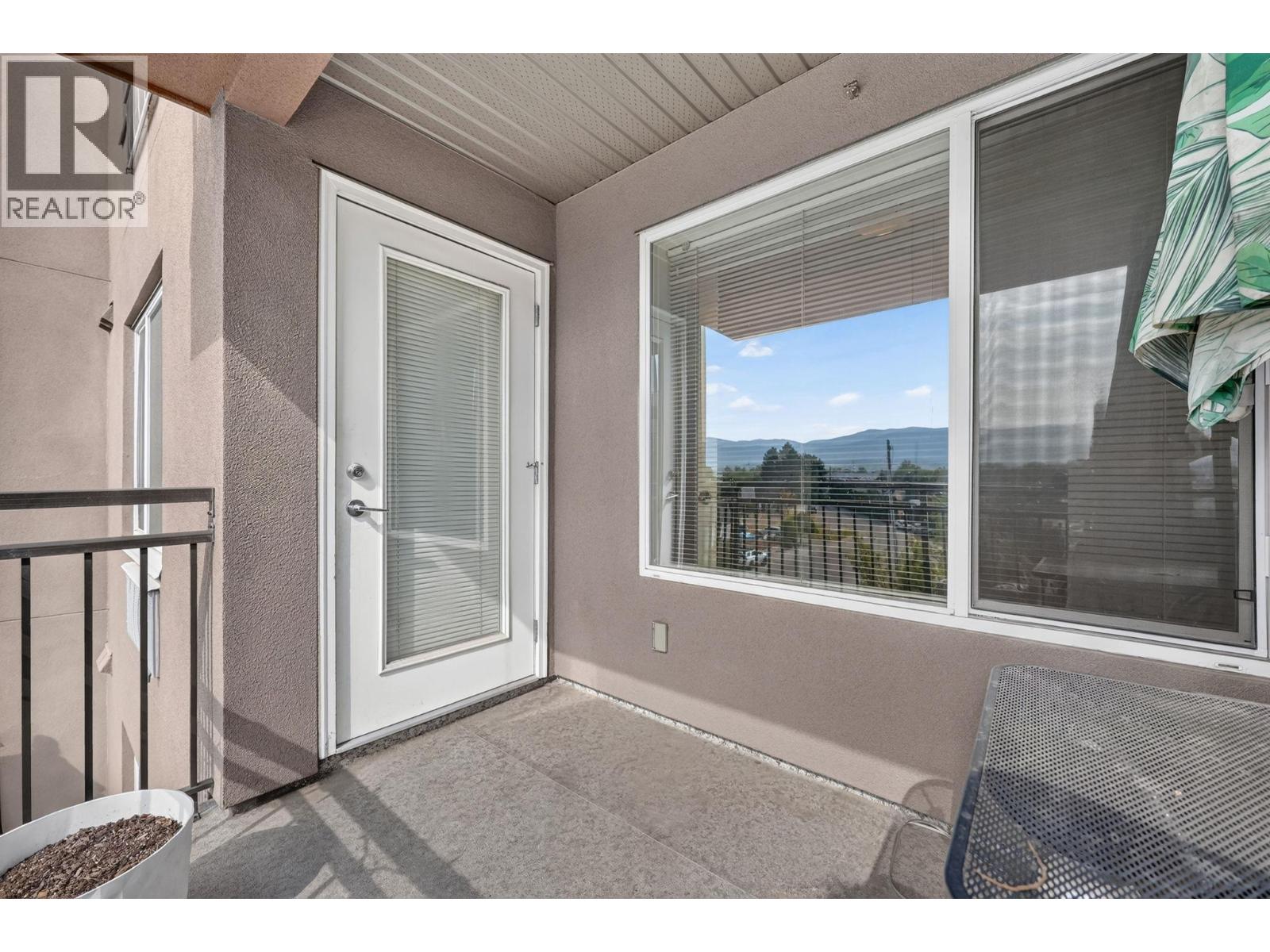 #306 1550 Dickson Avenue - Image 24
