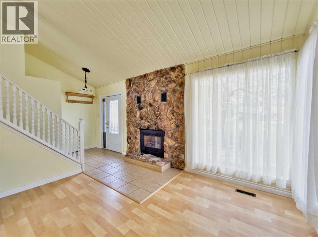 13553 18 Avenue - Photo 5