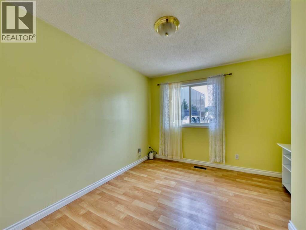 13553 18 Avenue - Photo 17