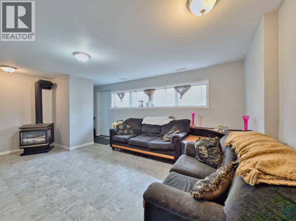 13553 18 Avenue - Photo 20