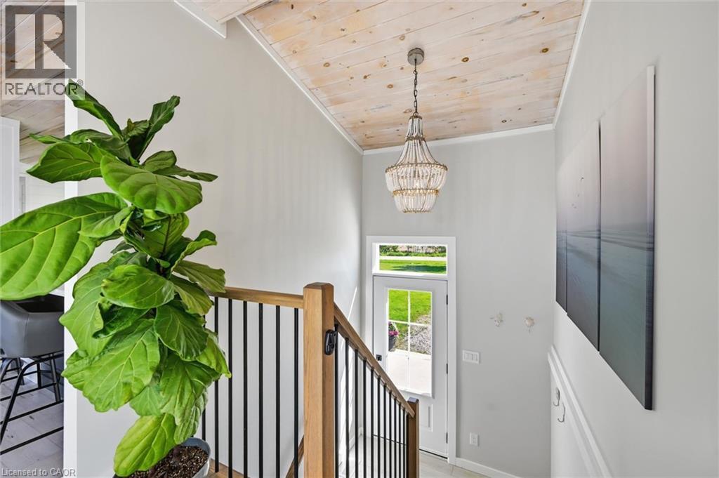 402 SOUTH COAST Drive - Image 7