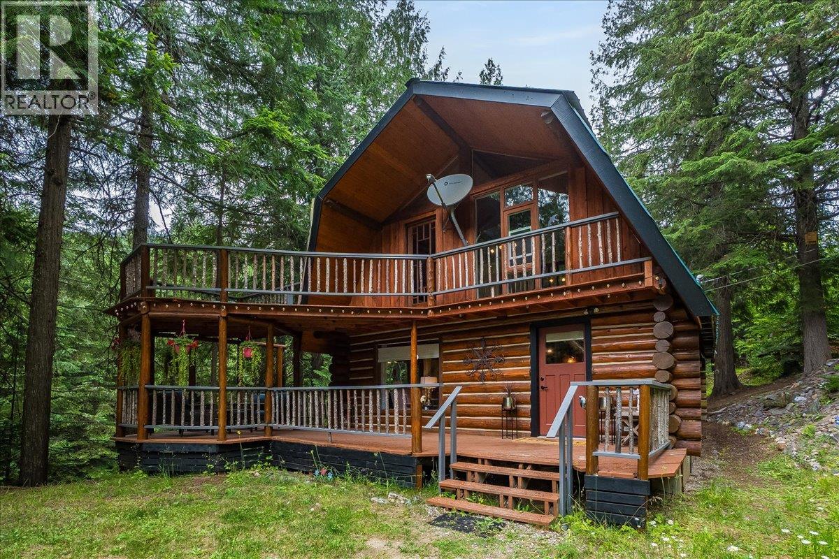 550 2ND RELIEF Road, Salmo