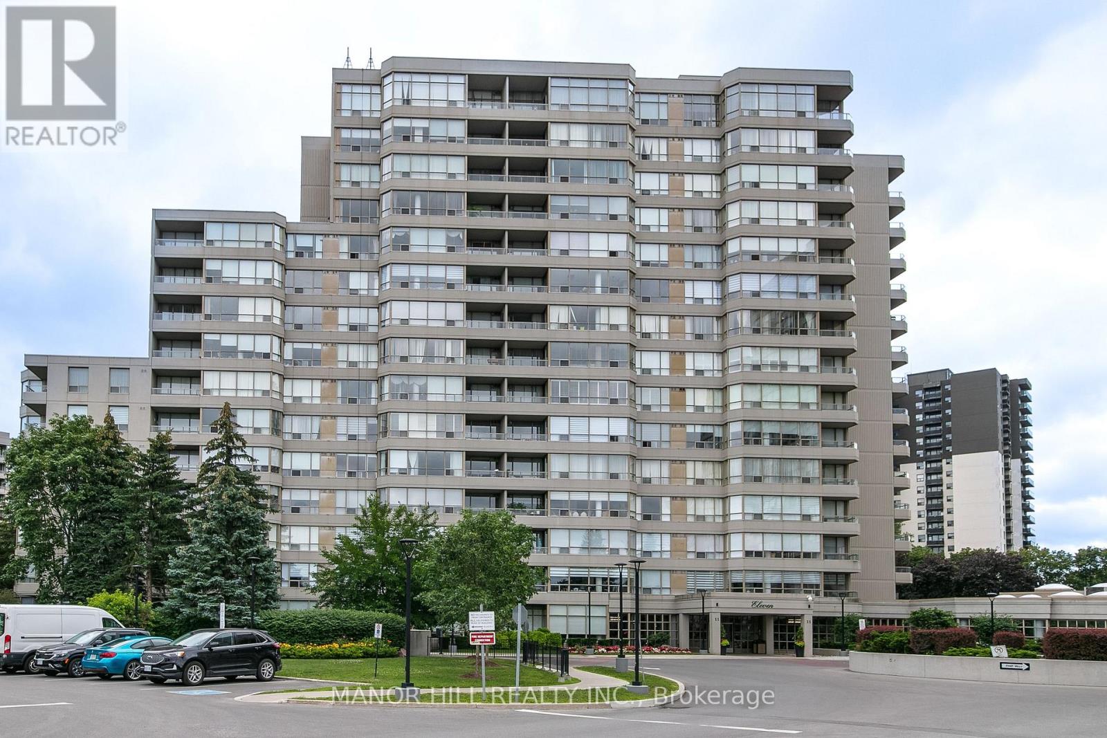 #814 11 TOWNSGATE DRIVE - 1