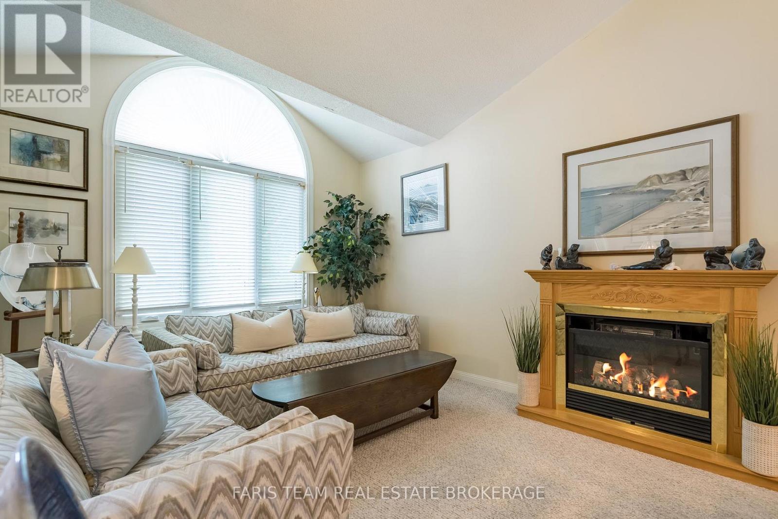 68 TROTT BOULEVARD - Image 13