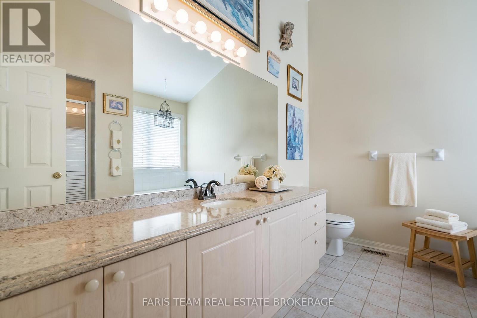 68 TROTT BOULEVARD - Image 18